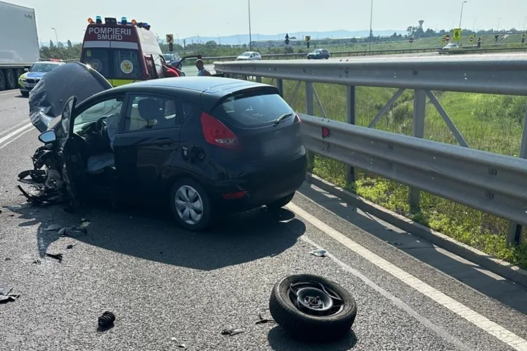 Cluj: Accident grav pe Autostrada A3-A10: 7 persoane au fost evaluate de medici FOTO