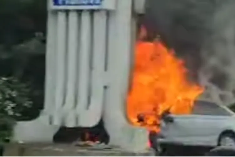 VIDEO Șocant: Un șofer a ars de viu după ce a fost implicat într-un accident pe DN1. A rămas încarcerat și a murit carbonizat