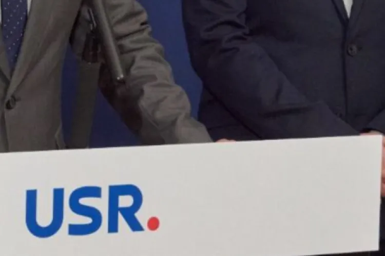 USR își alege noul lider după plecarea Elenei Lasconi: 9 candidați, promisiuni mari și tensiuni în creștere în interiorul partidului
