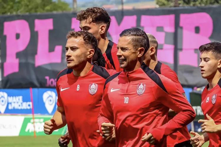 CFR Cluj pornește motoarele pentru noul sezon! Vezi cu cine joacă în Austria și ce planuri are echipa înainte de startul Ligii 1