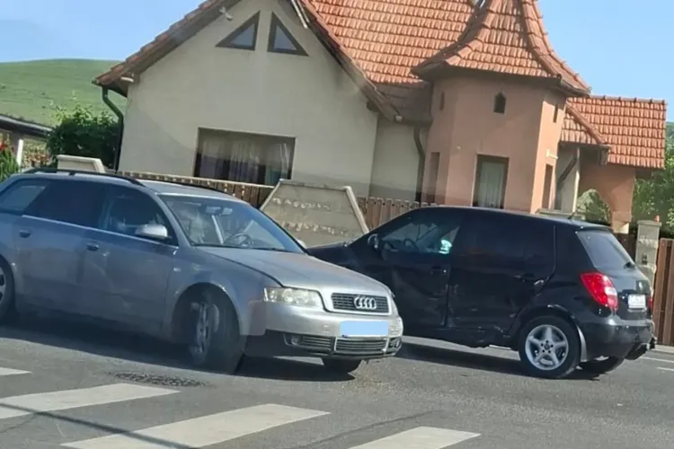 Un alt accident cu două mașini la intrarea în Terra, Florești – Intervenție în desfășurare! Primele imagini de la fața locului! FOTO