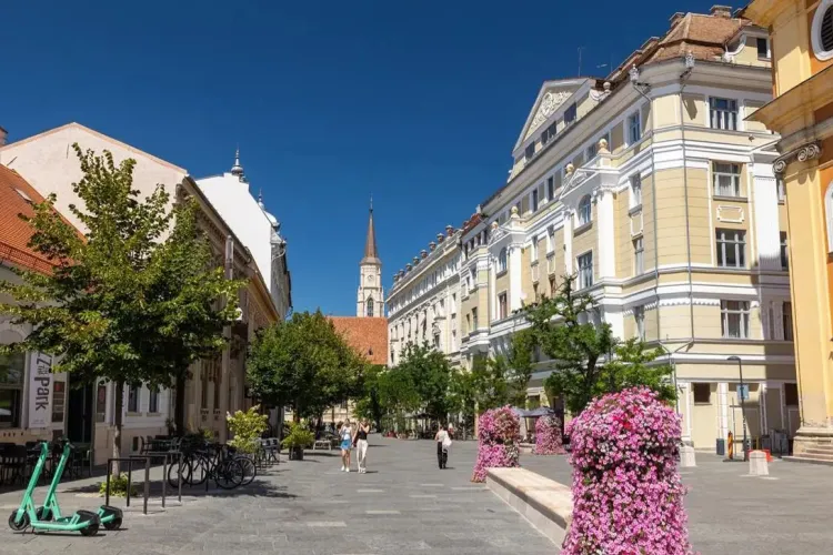 Soarele nu iartă pe nimeni: Ce îi așteaptă joi pe clujeni și cum vor arăta următoarele zile în centrul țării. Ce ne avertizează meteorologii