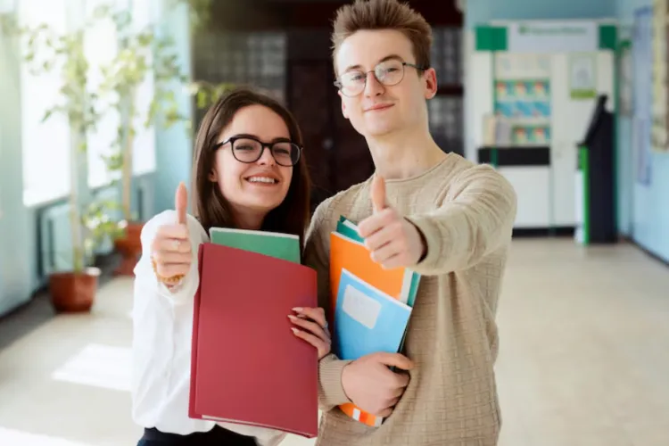 16 licee din Cluj au înregistrat promovabilitate 100% la Bacalaureatul 2025. Care sunt cele mai performante licee din Cluj la Bac 2025