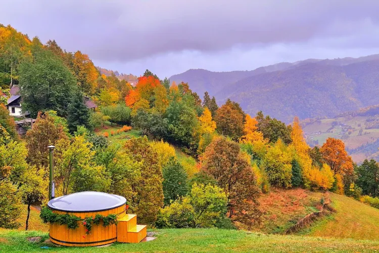 Un colț de Rai, la o oră distanță de Cluj-Napoca: Vezi unde se află cele mai spectaculoase peisaje montane din județ, numai bune pentru relaxare
