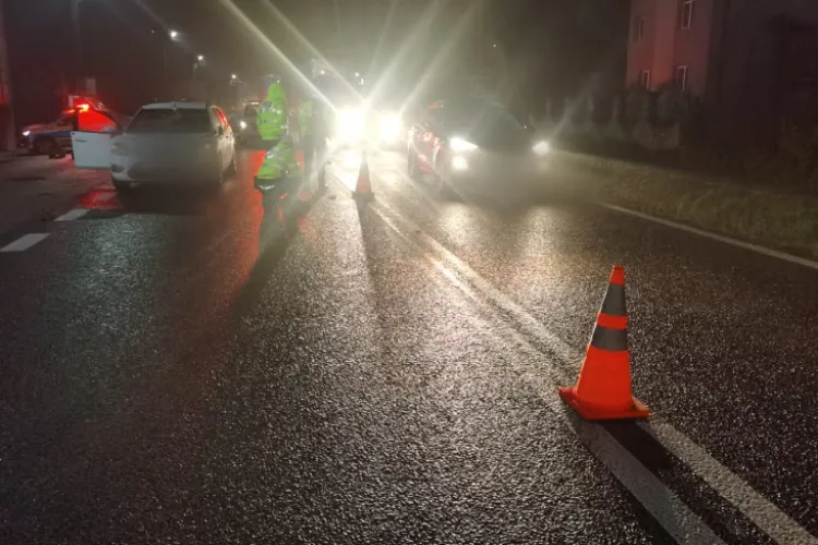 Accident rutier grav pe strada Maramureșului din Cluj-Napoca: Pieton lovit pe trecere de un șofer băut, care a fugit de la locul faptei