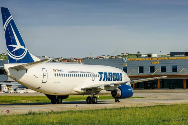 Membrii Consiliului de Administrație Tarom ȘI-AU DUBLAT indemnizațiile de mii de euro pe lună și sunt plătiți regește. Criza chiar e pentru proști!