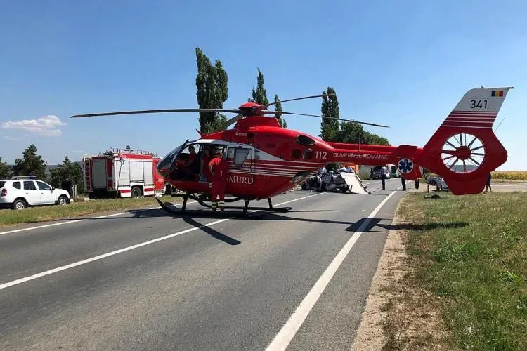 Accident grav în Cluj! Un tânăr se află în stare critică. Elicopterul SMURD a fost solicitat de urgență FOTO