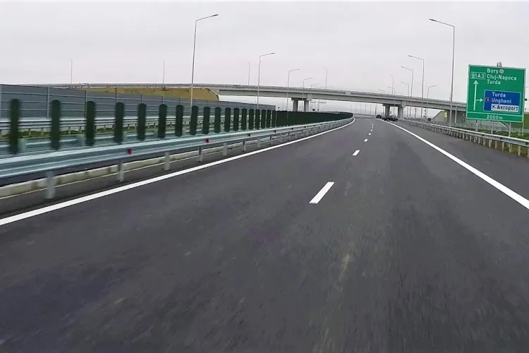 Atenție, șoferi clujeni: Restricții de circulație pe A3! Parte din autostradă se închide temporar pentru lucrări, traficul va fi deviat pe o bandă pe sens
