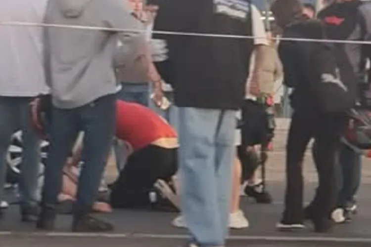 Accident grav în Florești: O fetiță de 12 ani, lovită de mașină și transportată în stare critică la spital. A fost intubată FOTO