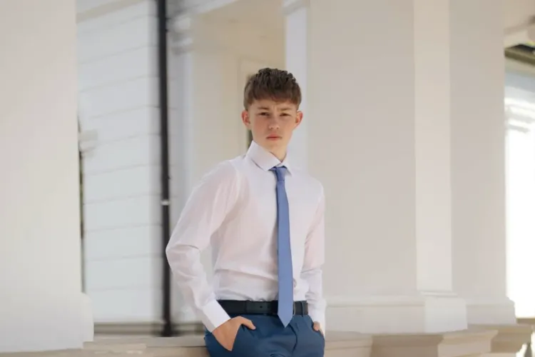 Cu așa copii Clujul sigur are viitor: Povestea lui Tudor Litan, elevul de nota 10 la Evaluarea Națională de la Școala Generală „Ioan Bob”