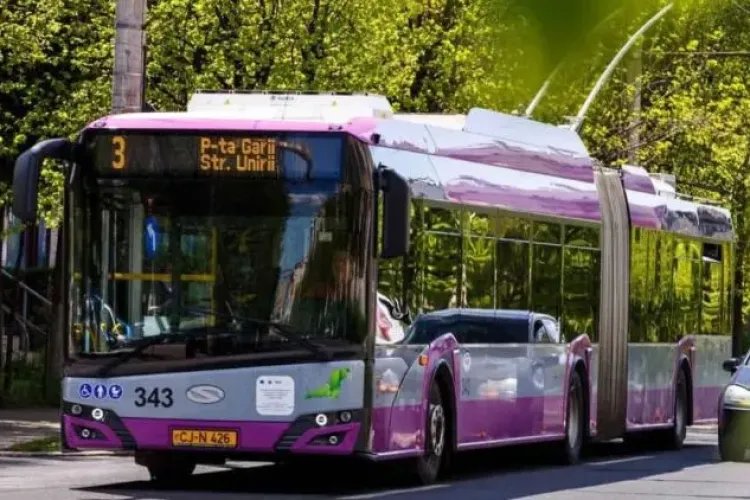 Scumpirile în lanț lovesc din nou Clujul de 5 stele! După chirii, acum crește și prețul la biletele de autobuz 