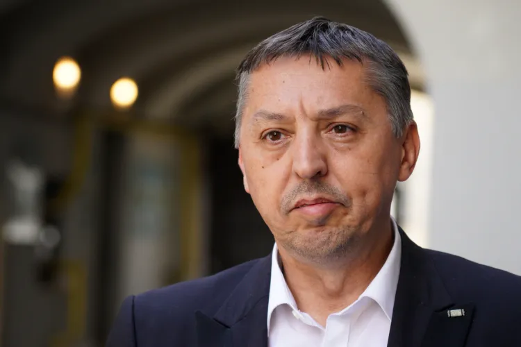 Daniel David anunță o rupere a tradiției în educație: Liceele scapă de tiparele fixe și pot decide ce și cum predau!