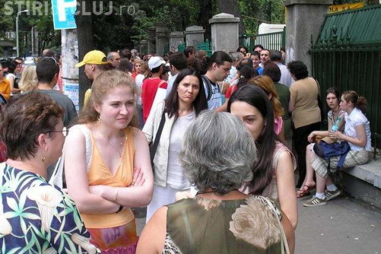 Titularizare Cluj 2011: Monitorizati video, profesorii slab pregatiti au parasit salile de examen