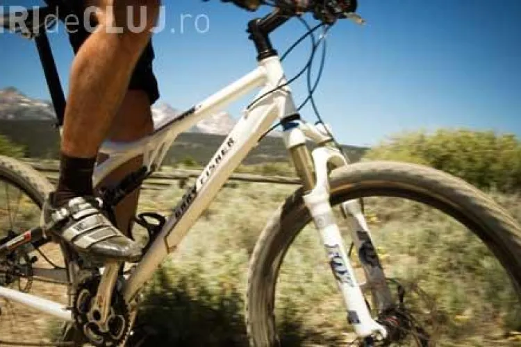 Cu bicicletele in Cluj, pe canicula din iulie (P)