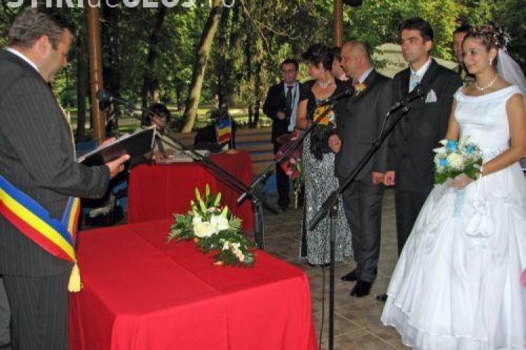 Casatoria cu numarul 1.000 se oficiaza maine in Parcul Central din Cluj