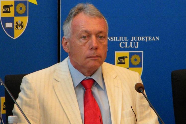 Laszlo Borbely, intrebat la Cluj despre programul "Casa renovata", in care este acuzat ca a primit 20.000 de euro AUDIO