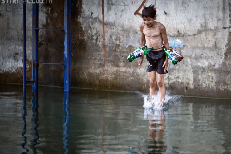 Emisfera nordica lupta cu canicula! Vezi un album cu fotografii impresionante din Romania si pana in SUA