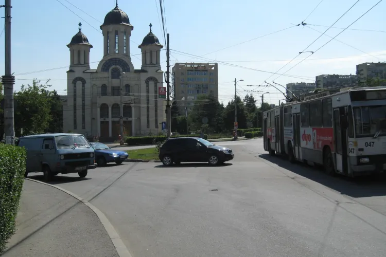 Liberalii cer reamenajarea sensurilor giratorii pe bulevardul Nicolae Titulescu din Cluj
