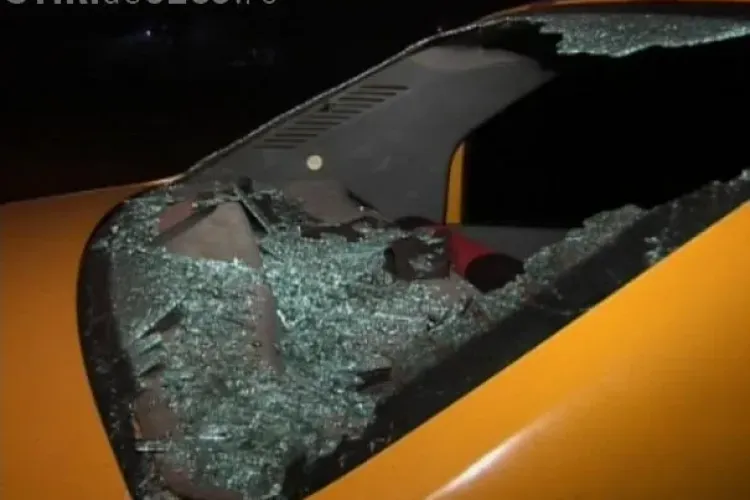 Un taximetrist de la Napoca Taxi, atacat de tigani cu bate si o bara de metal in zona Iris