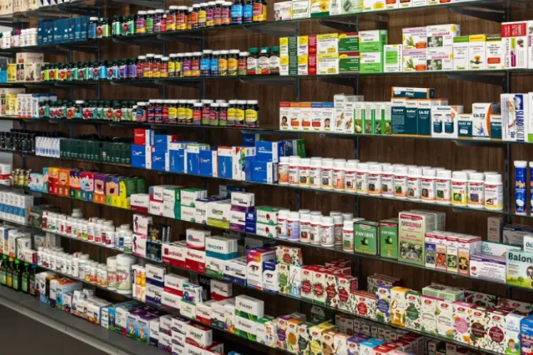 „Va fi șoc în farmacii”, după creșterea tva de la 9 la 21%. E avertismentul dur al directorului clujean al unei mari companii de medicamente