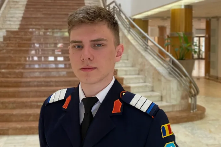 Povestea tânărului ce a obținut cea mai mare medie din țară la admiterea 2025 la Medicină Militară. Robert a fost șef de promoție:„Mi-am îndeplinit un vis”