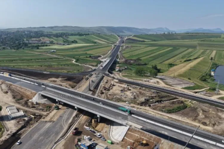 Cine taie panglica la drumul de la Tureni? „Cei 5 km nu sunt despre descoperirea vieții pe Marte. Ar trebui să păstrăm decența în asumarea cu fast” VIDEO