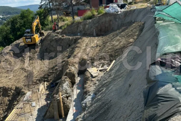 EXCLUSIV Casele de pe Uliului, cea mai „alunecoasă” stradă din Cluj, finanțate printr-un fond de investiții din Lituania/Credit ipotecar: 1 milion euro