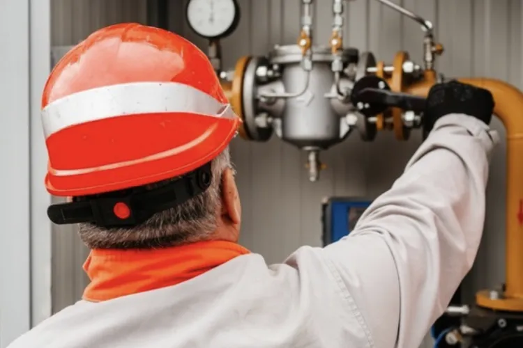 Furt de curent și gaze în județul Cluj! Delgaz Grid a descoperit peste 660 de cazuri periculoase doar în prima jumătate a anului