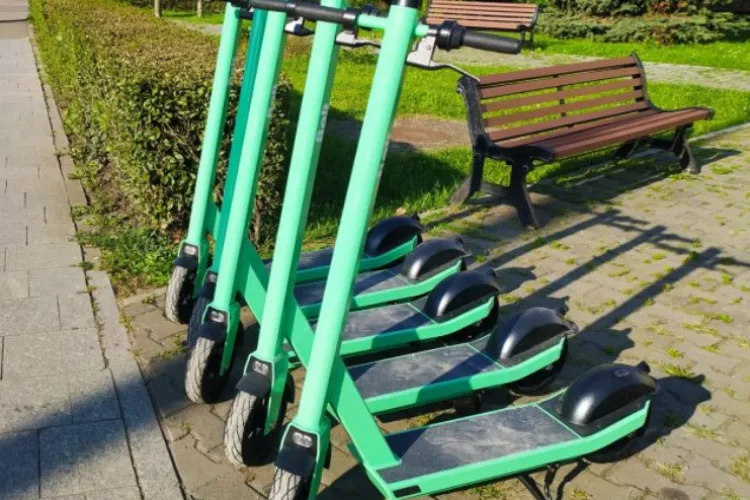 De azi, în Cluj, trotinetele închiriate te testează dacă ai băut. Ai consumat alcool și nu treci testul, nu te urca pe trotinetă! Cum vi se pare măsura?