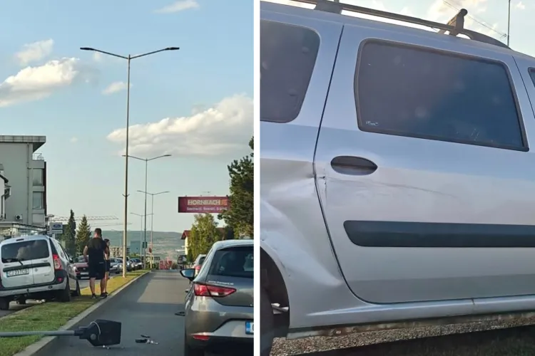Haos pe Calea Turzii: O Dacie și un jeep s-au ciocnit violent, iar un stâlp a fost doborât! Traficul este afectat FOTO