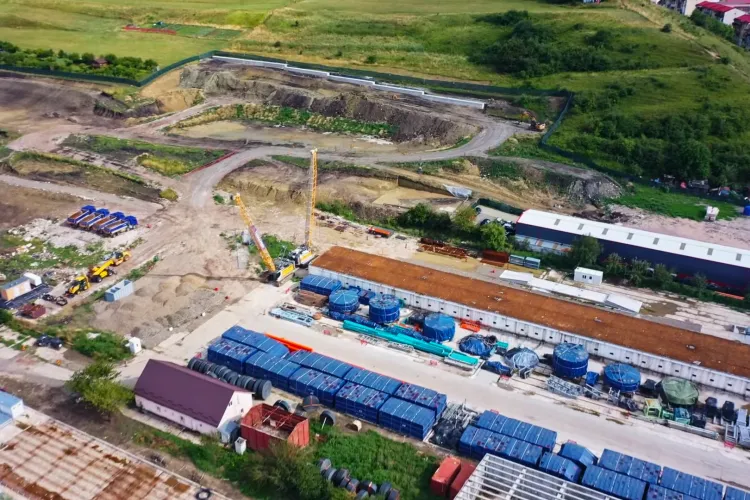 Asociația Pro Infrastructură îl acuză pe Emil Boc de un atac subteran cu privire la metrou: „Se umple de penibil. Vrea să-și ascundă propria incompetență”