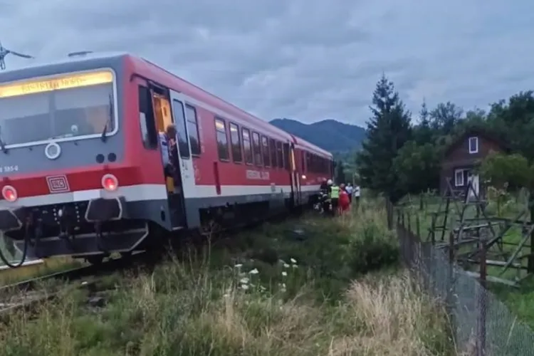 Tragedie fără margini! Un bărbat a sfârșit sub roțile trenului! A fost strivit de locomotivă cu tot cu ATV