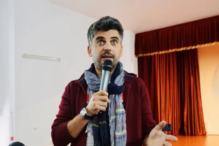 Scandal uriaș! Actorul Bob Rădulescu, mesaj șoc pentru clasa politică: „Securismul PSD-PNL e cancerul României de 35 de ani!”