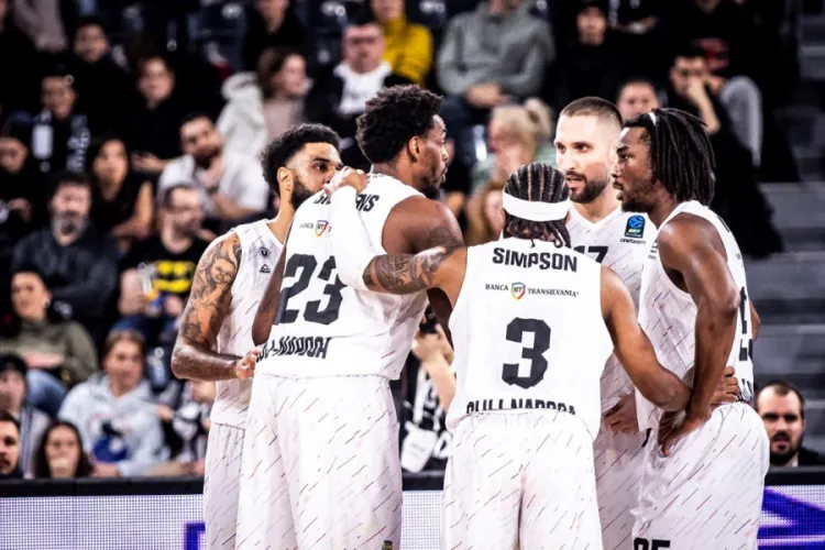 Care sunt cele 4 nume noi ce asigură un viitor strălucit pentru U-BT Cluj-Napoca! Jucătorii vin chiar de pe băncile academiei