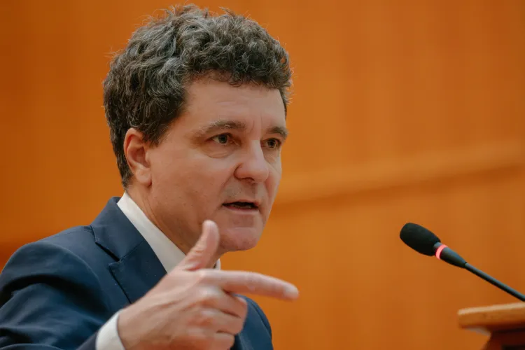 Premieră fiscală cu miză uriașă! Președintele Nicușor Dan a promulgat primul pachet fiscal și laudă partidele care „n-au fugit de responsabilitate”