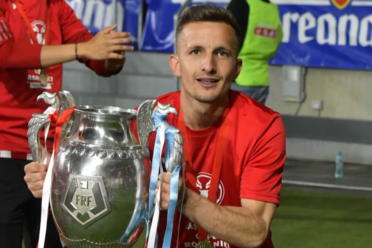 Transfer de senzație pentru Universitatea Cluj. Un fotbalist foarte „vânat” a fost convins de U Cluj și va câștiga o sumă cu multe cifre!