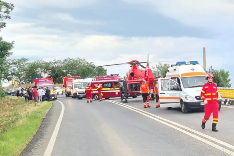 Zeci de autospeciale și echipaje de intervenție mobilizate de urgență! Va fi declanșat Planul Roșu de Intervenție