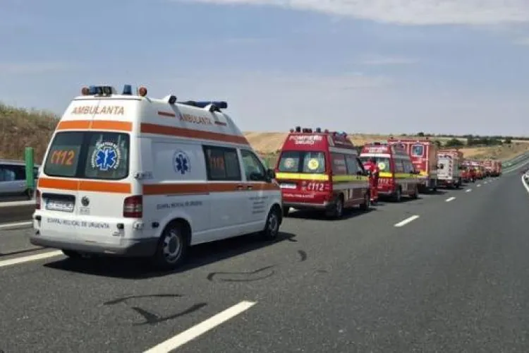 Cluj: Atenție, șoferi! Trafic blocat complet pe raza comunei Apahida, în urma unui accident grav. La fața locului intervin de urgență echipaje medicale