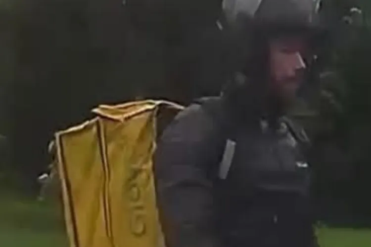 Clujenii sunt altceva! Jos pălăria pentru acest șofer, ce a avut un incident cu un curier: „Ai avut o seară mai proastă decât ar fi trebuit/Dau o bere”