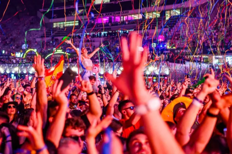 UNTOLD X începe astăzi, dar ISU avertizează! Ce reguli trebuie să păstrezi pentru a avea parte de o experiență de neuitat în festival