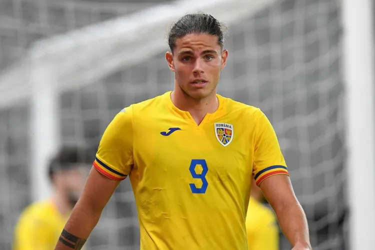 Fiul unei legende de la CFR Cluj „a rupt” tradiția și s-a dat de partea rivalilor de la Universitatea Cluj 