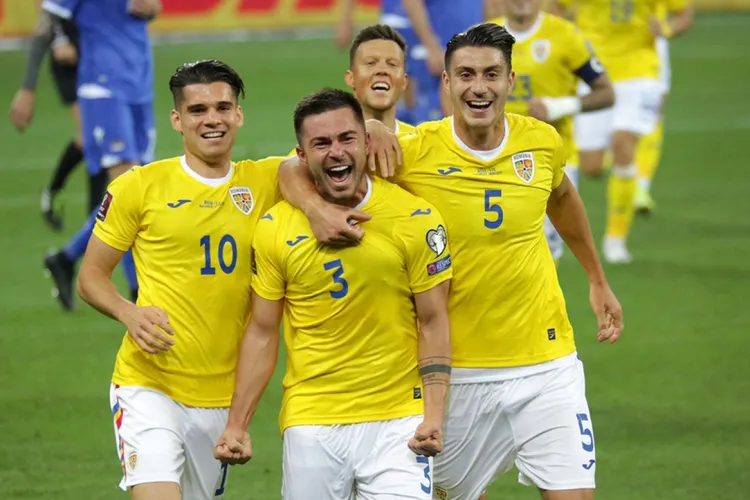 Universitatea Cluj s-a înțeles cu un fost jucător al naționalei. Salariu de 13.000 de euro pe lună și sumă importantă la semnătură pentru fotbalist