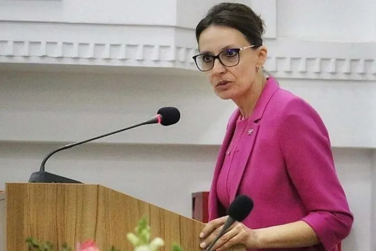 Halucinant! Românii abia supraviețuiesc, dar șefa CSM spune că nu se descurcă cu 11.000 lei pe lună: „Noi cum trăim?” 