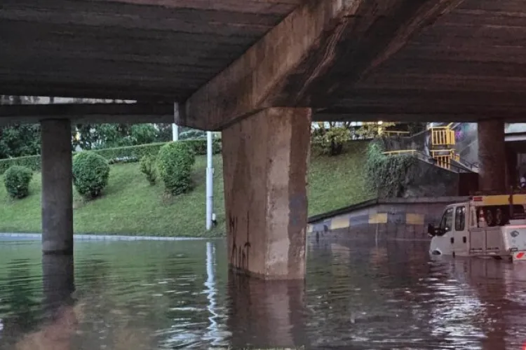 Viituri rapide și ape ieșite din matcă! Avertisment de ultimă oră pentru râurile din Cluj și județele vecine