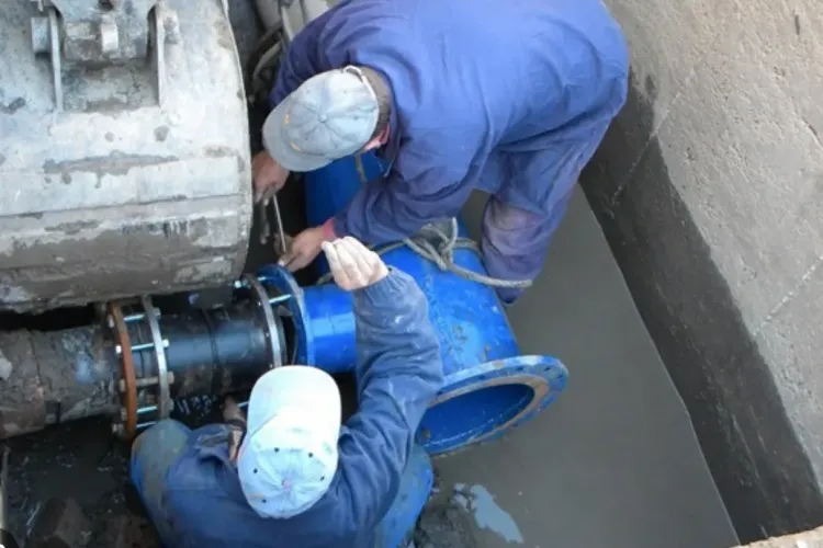 O avarie la rețea a lăsat o parte din Gilău fără apă. Când se va relua alimentarea, conform companiei clujene furnizoare