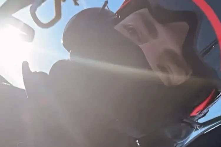 VIDEO. Momentul trăit de un clujean când motorul parapantei s-a oprit pur si simplu la altitudinea de 2300 metri: „Nu mai vrea să pornească”