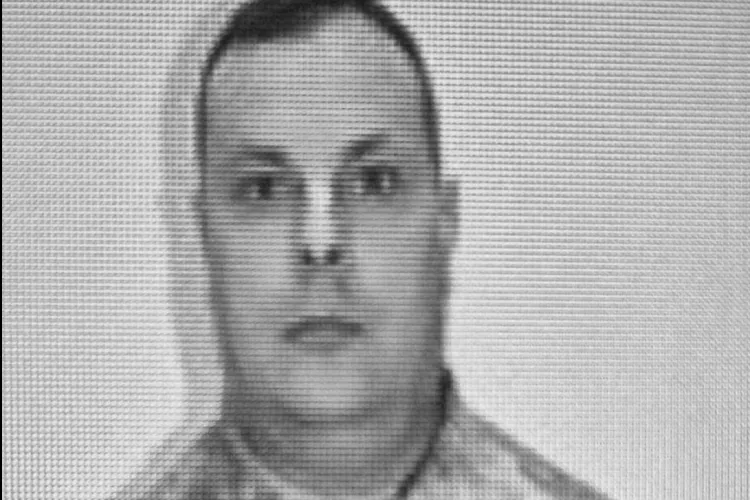 El este caporalul care a murit astăzi la unitatea militară din Someșeni, în timp ce repara un camion. Medicii au încercat 50 de minute să îl resusciteze