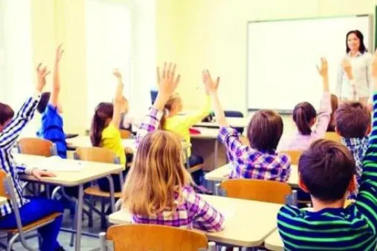 Ministerul Educației a anunțat o reorganizare a școlilor! Ce se va întâmpla cu elevii: „Se va face o analiză urgentă” 