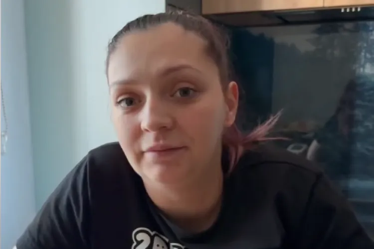 VIDEO. Ce naștere șocantă a avut Camelia de la „Doi distruși”:  „Cea mai mare traumă. Chiuretată și cusută pe viu /Nu mai vreau să aud de spital de stat”