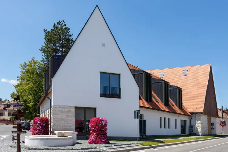 Arhitectul-șef al Clujului, impresionat de o casă de cultură unică în județ: „Așa DA! Este un model de echilibru între prezent și tradiție” FOTO 